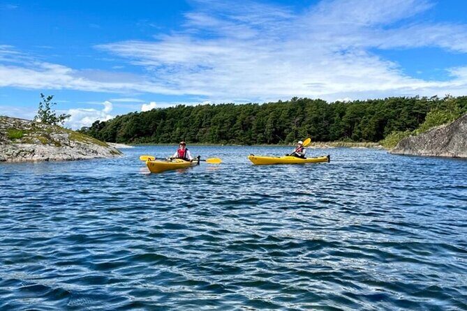 2-Day Kayak Tour in the Stockholm Archipelago - Morning Paddling from 10:30: Two Hours of Quiet Exploring