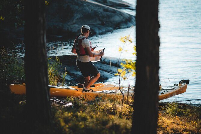 4-Day Stockholm Archipelago Self-Guided Kayak and Wild Camp - Stavsnäs Vinterhamn to your first wild campsite: the day you paddle out of the city