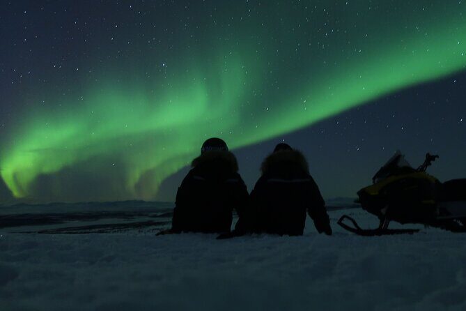 Enjoy the Aurora show on top of the mountain inc tipi dinner - Key things that make this Aurora tour work