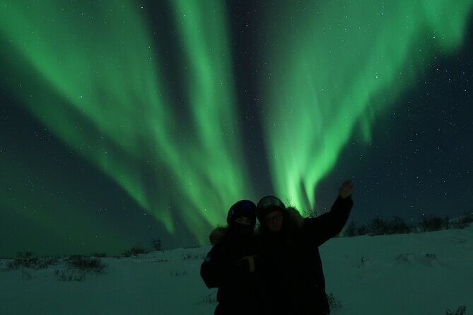 Enjoy the Aurora show on top of the mountain inc tipi dinner - The top-of-mountain aurora wait with hot drinks and real photo help