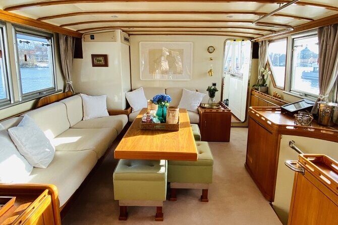 Exclusive Yacht Tour of Stockholm: sunset, dinner, lunch, cruise - Key things I’d plan around