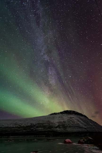Experience the majestic Auroras Kiruna-Abisko & lodge dinner - The Aurora Chase Between Kiruna and Abisko National Park