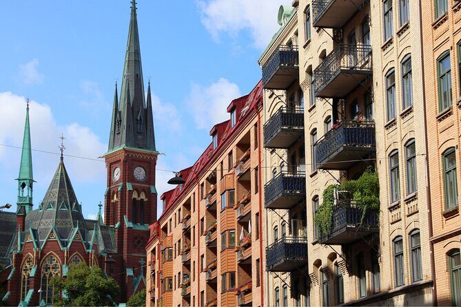 Gothenburg : Private Walking Tour with A Guide (Private tour) - Pickup, meeting points, and how the route starts