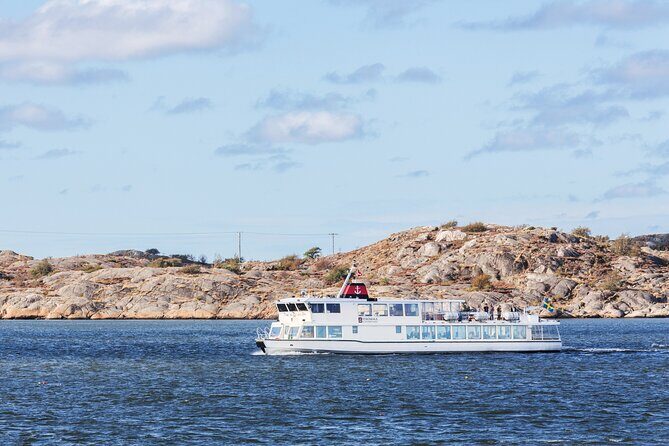 Guided boat tour to Vinga in Gothenburg - Where you start: Lilla Bommen logistics that actually matter