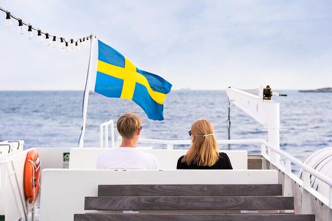 Guided boat tour to Vinga in Gothenburg - Comfort and crowding: the good seats aren’t guaranteed
