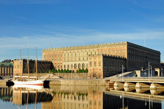 Hop-On Hop-Off Bus and Boat Ticket in Stockholm - Stop-by-stop: what to do around each major stop