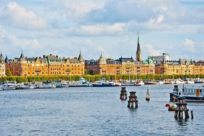 Hop-On Hop-Off Bus and Boat Ticket in Stockholm - Discounts at select restaurants and attractions