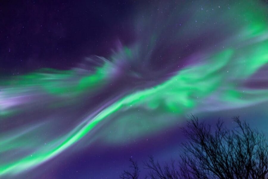 Kiruna: Northern Lights Minivan Chase with Warm Drink - Kiruna Pickup Behind Scandic: Where You Start and What to Expect