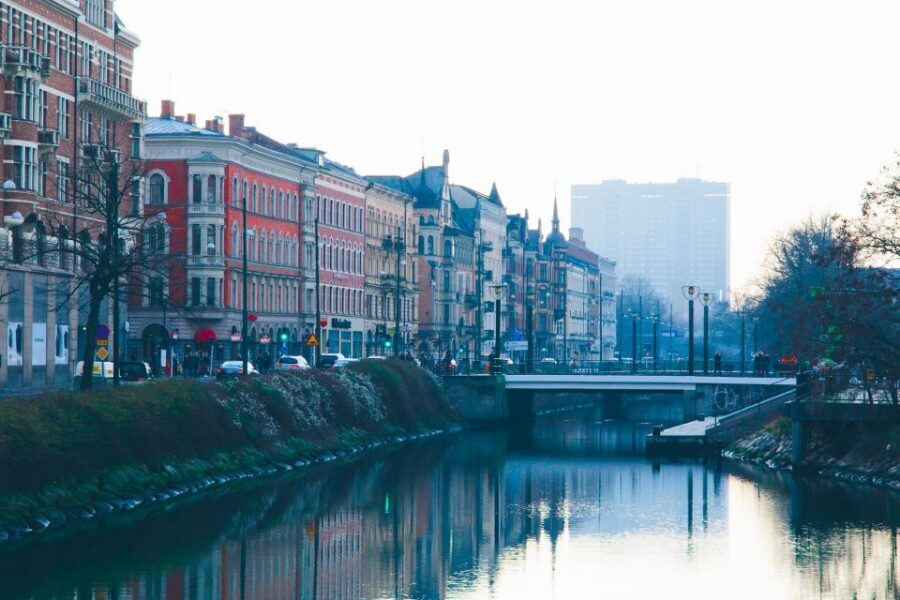 Malmö: Express Walk with a Local in 60 minutes - Key highlights worth your time