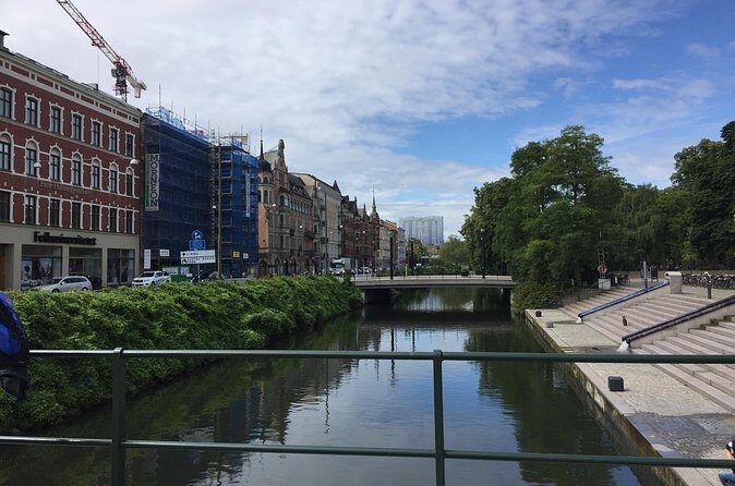 Malmo Walking Tour, 3 hours (small group) - Ribersborgsstranden: sea views and how Swedes do beach life