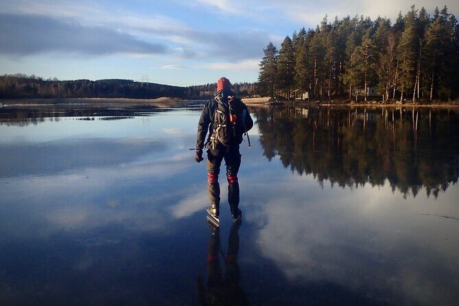 Nordic Ice Skating on a Frozen Lake in Stockholm - Meeting at Centralplan 15: How the Day Starts Smoothly