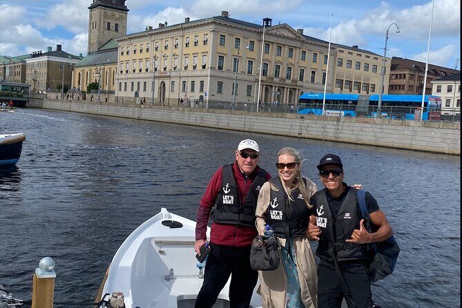 Private Boat Ride in Gothenburg with pickup - Christinae (German Church): Central Göteborg Views With a Built-In Story