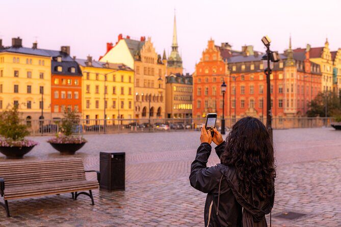 Private Golden Hour Photo Walk in Stockholm - Price and value: $163.03 per person, and where the money goes