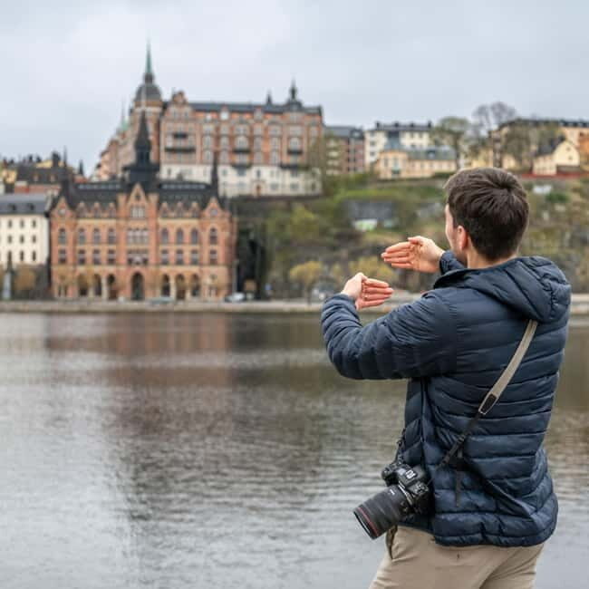 Private Golden Hour Photo Walk in Stockholm - Price and value: is $124 per person fair for a private golden hour walk?