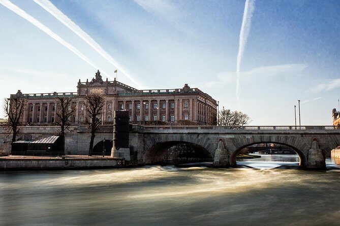 Private Photography workshop in Stockholm - Meeting at Guldgränd 8: simple logistics, quick start
