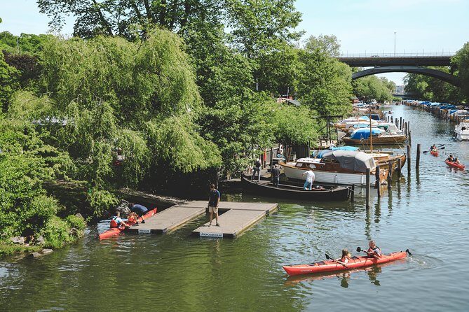 Self-Guided Kayak Adventure In Central Stockholm (One-man kayak) - Weather guarantee: how to think about wind, timing, and rebooking