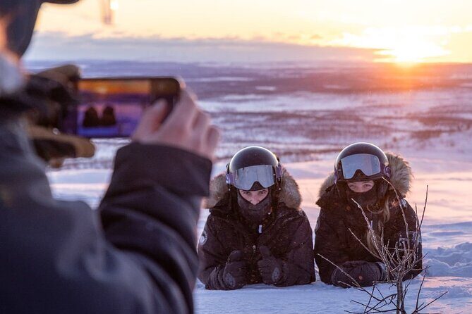Snowmobile Safari to Lapland viewpoint - Photos and timing: when to expect the best moments