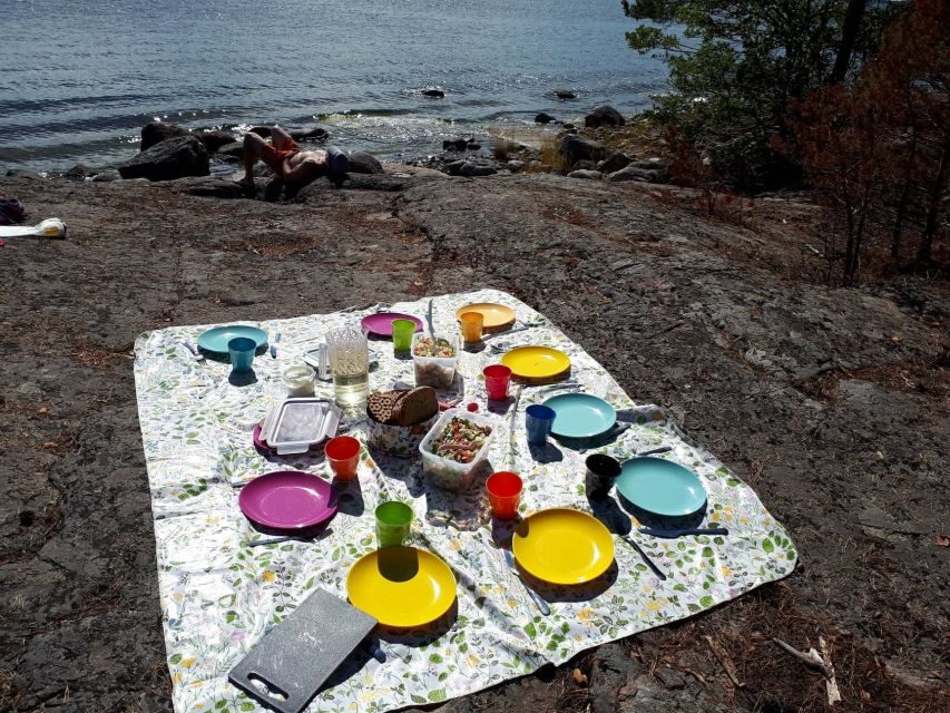 Stockholm: 1, 2, or 3-Day Kayaking Tour in the Archipelago - The Real Setup: Guide, Gear, and Learning Fast