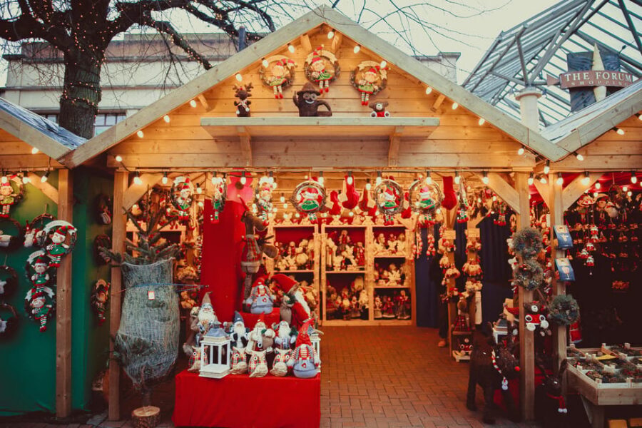Stockholm: Christmas Markets & Lights Guided Walking Tour - Key highlights