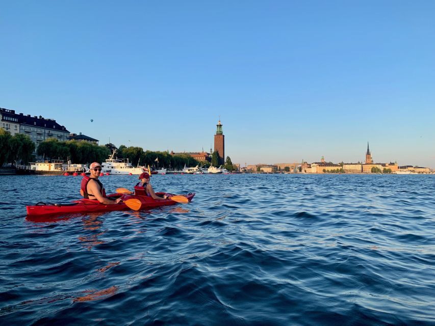 Stockholm: Daytime Kayak Tour in Stockholm City - Your Guide on the Water: Stories, Coaching, and Timing