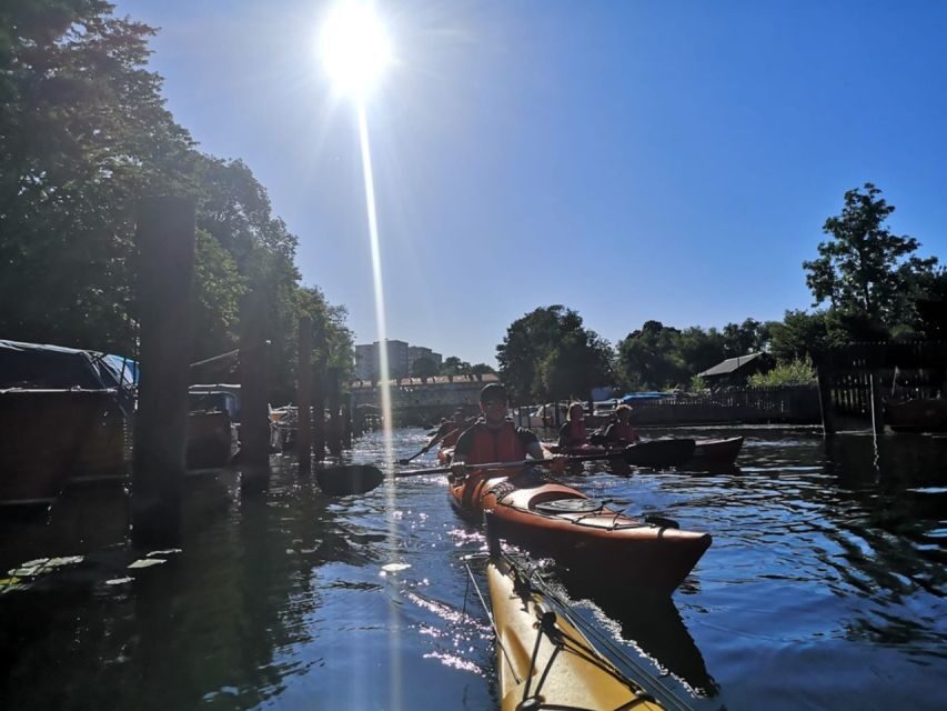 Stockholm: Daytime Kayak Tour in Stockholm City - Photography Opportunities: The Bridge Advantage