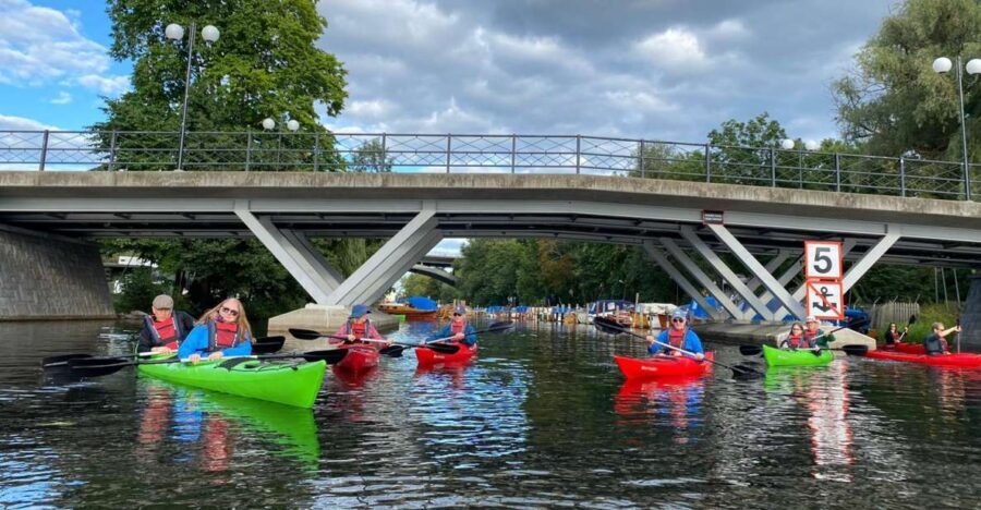 Stockholm Evening Kayak with BBQ. - Two Hours Kayaking From Långholmen: City Views, Water Feel