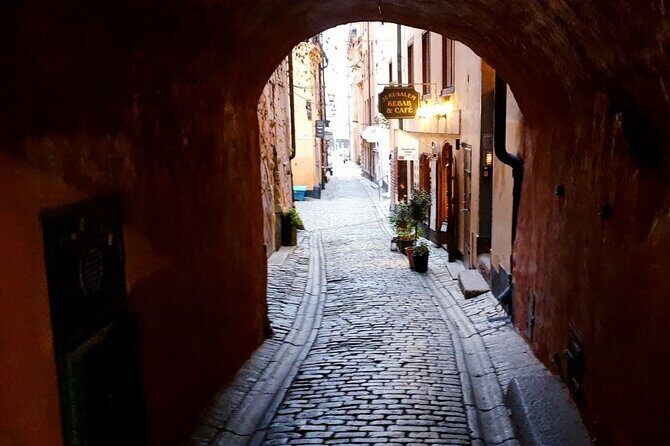 Stockholm Ghost Hunt: Self-Guided Tour and Puzzle Adventure - Stop-by-stop: what you’ll do at each eerie location
