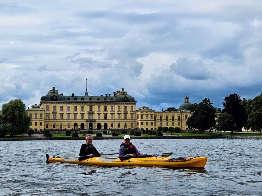 Stockholm: Guided Kayak Tour to Drottningholm Royal Palace - From Riddarholmen to Lake Mälaren: the pacing sets you up