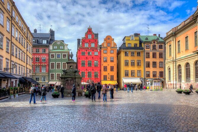 Stockholm must see: City Hall, Gamla Stan and Vasa Museum - Gamla Stan Landmarks Walk (10:45–12:00): Pick Your Priorities