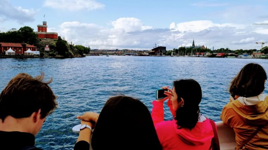 Stockholm: Old Town Walking Tour and the Vasa Museum - Djurgården by ferry: a short ride with a big change of mood