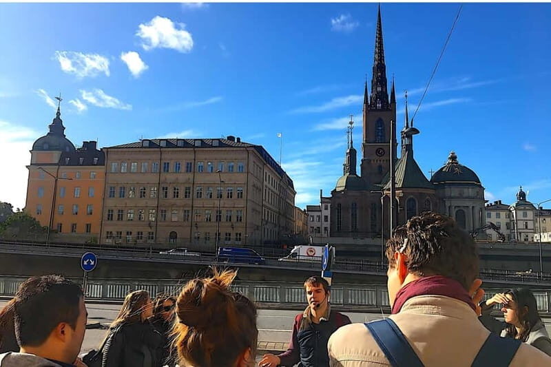 Stockholm: Old Town Walking Tour with Local Guide - Royal Palace, Stockholm Cathedral, and the Nobel Museum Photo Stops
