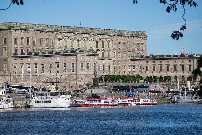 Stockholm Private Group Walking Tour | 3 Hours - Where you meet and how the tour actually flows