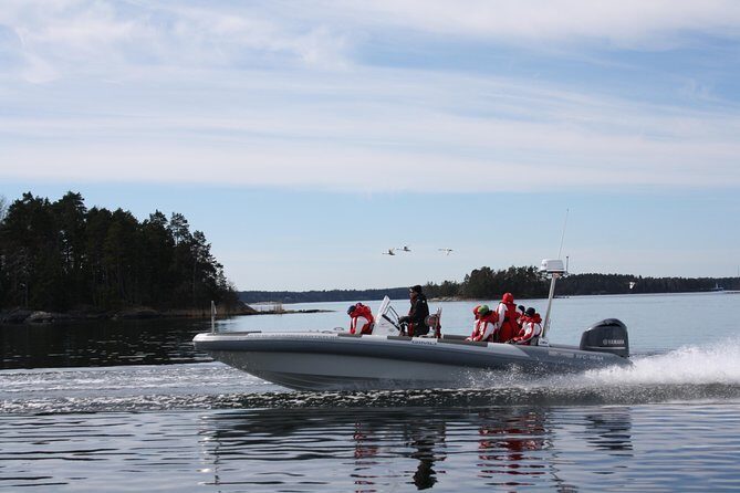 Stockholm RIB Speed Boat Tour - Meet at Strandvägen: Gear Up Before the Throttle