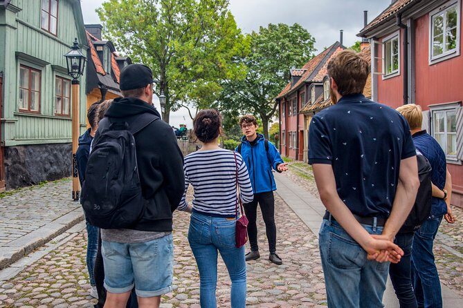 Stockholm Syndrome Private Walking Tour - Mårten Trotzigs grand: the narrow alley moment (and a useful reality check)
