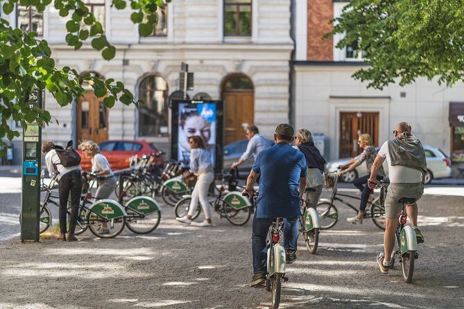 Stockholm’s Urban Treasures Private Bike Tour - What you should bring (and what not to overthink)