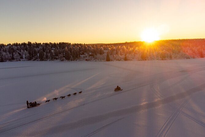Sunrise Zen Husky Tour (10:00 to 13:00 - sitting on the sled) - Getting Suited Up: Warm Clothes, Dark Woods, and 17 km Away From Crowds