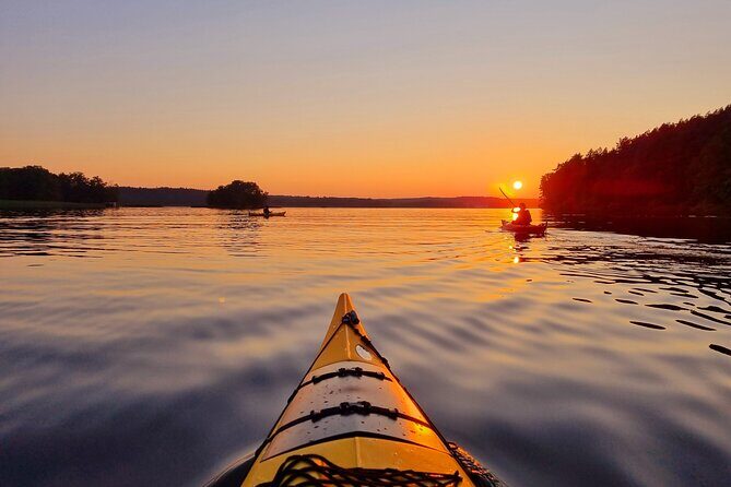 Sunset kayak tour with fika on Stockholms lakeside - Price and value: what you’re paying for at $107.77