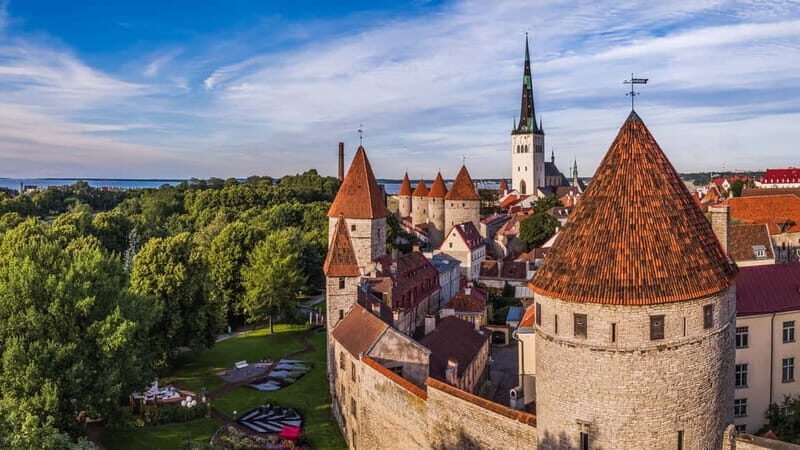 Tallinn: 3-Day Roundtrip Cruise to Stockholm With Breakfast - Day 1: Tallinn at 18:00 and Settling Into a Sea-View Cabin