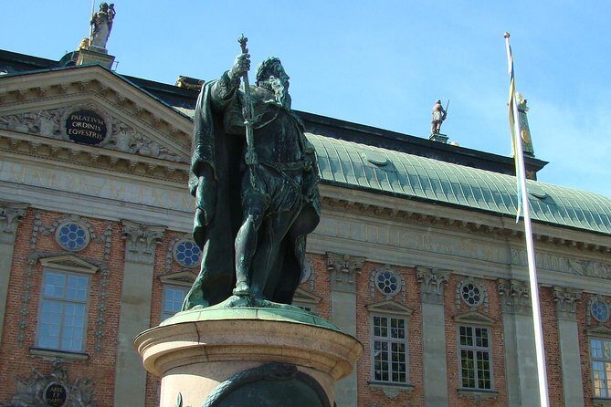 The Story of Stockholm and Sweden in Three Chapters, a Small Group Walking Tour - Pace, Comfort, and How to Get the Most From 2 Hours